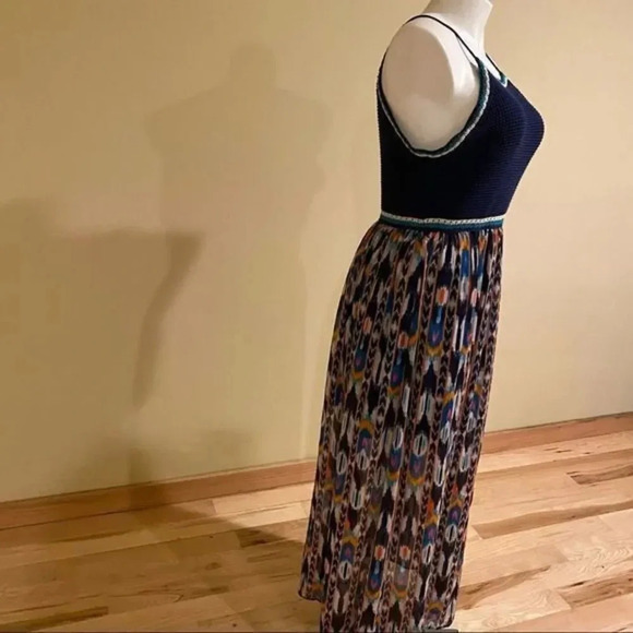 Xhilaration sleeveless Square Neck Strappy Crochet Top Maxi Dress - Picture 3 of 10